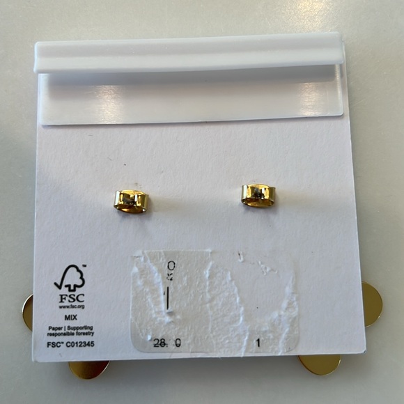 MADEWELL FLOWER BRUSHED GOLD PIERCED EARRINGS 2” INCHES LONG NWT SUPER CUTE 🌼🌼 - Picture 3 of 3